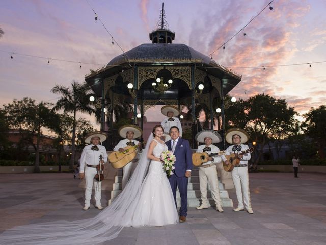 La boda de Cristóbal y Gabriela en Playa del Carmen, Quintana Roo 9