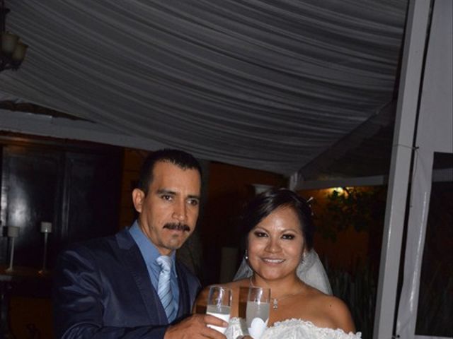 La boda de Juan Gabriel y Anabel en Tlaquepaque, Jalisco 90