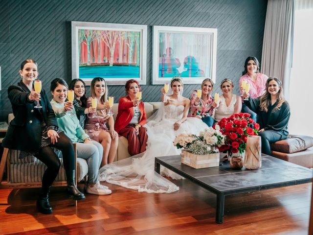 La boda de Cristian y Stephany en Hermosillo, Sonora 35