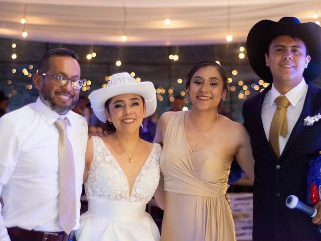 La boda de Benyo y Kari en Morelia, Michoacán 8