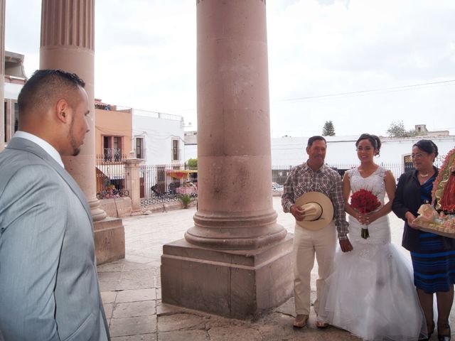 La boda de Abdiel y Liliana en San José Iturbide, Guanajuato 2