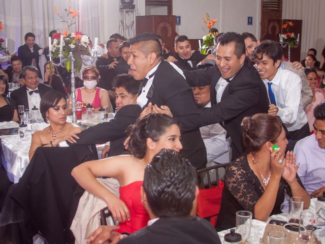 La boda de Eduardo y Valeri en Álvaro Obregón, Ciudad de México 107