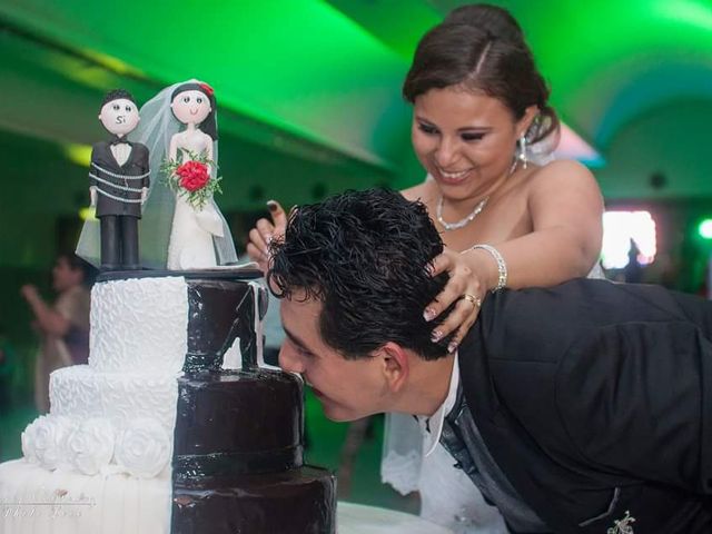 La boda de Arturo y Thalía en Poza Rica, Veracruz 3