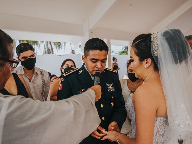 La boda de Wilfrido y Clarisa en Coyuca de Benítez, Guerrero 35