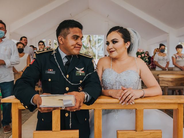 La boda de Wilfrido y Clarisa en Coyuca de Benítez, Guerrero 38