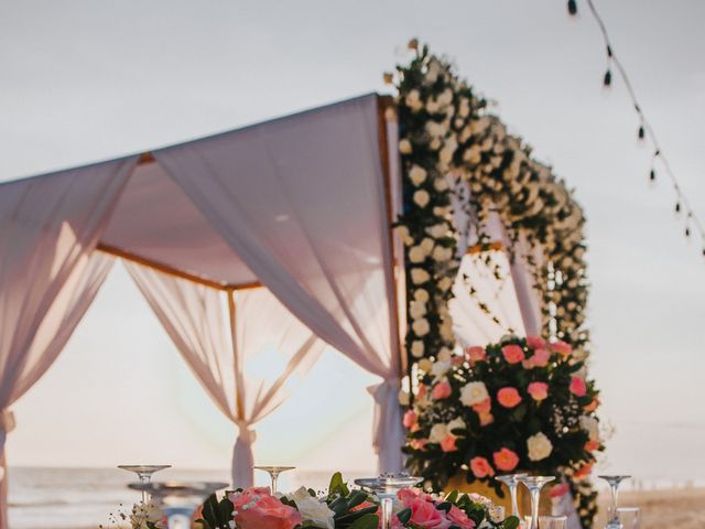 La boda de Wilfrido y Clarisa en Coyuca de Benítez, Guerrero 43