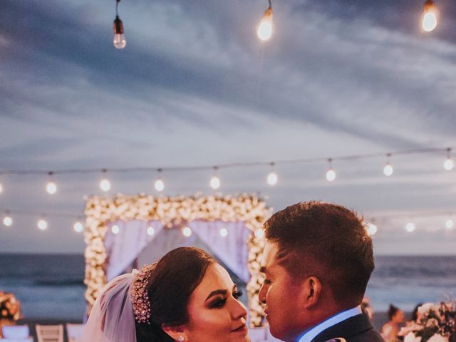 La boda de Wilfrido y Clarisa en Coyuca de Benítez, Guerrero 47