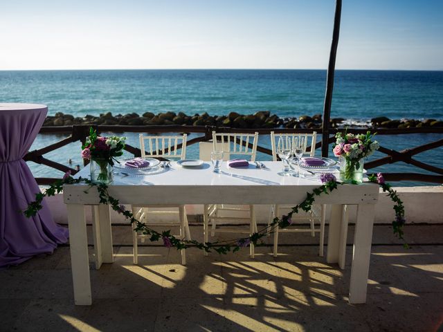 La boda de Moises y Azucena en Puerto Vallarta, Jalisco 3