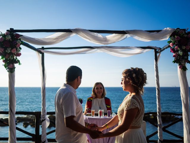 La boda de Moises y Azucena en Puerto Vallarta, Jalisco 4