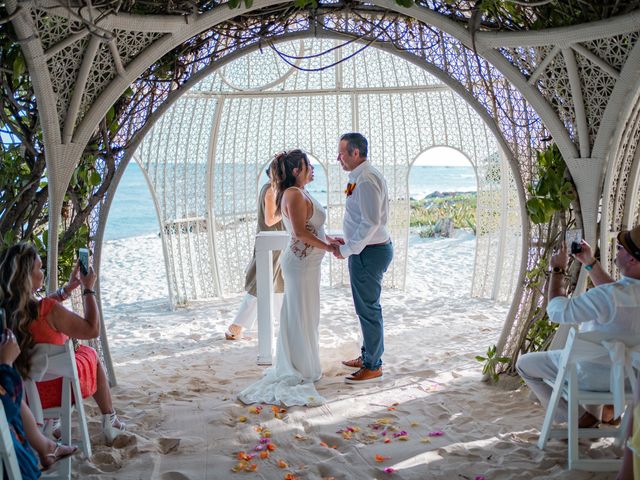 La boda de Andrés y Erica en Playa del Carmen, Quintana Roo 34
