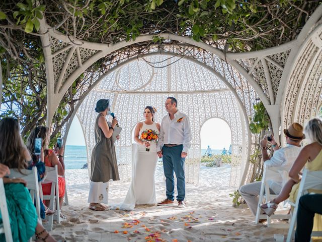 La boda de Andrés y Erica en Playa del Carmen, Quintana Roo 37