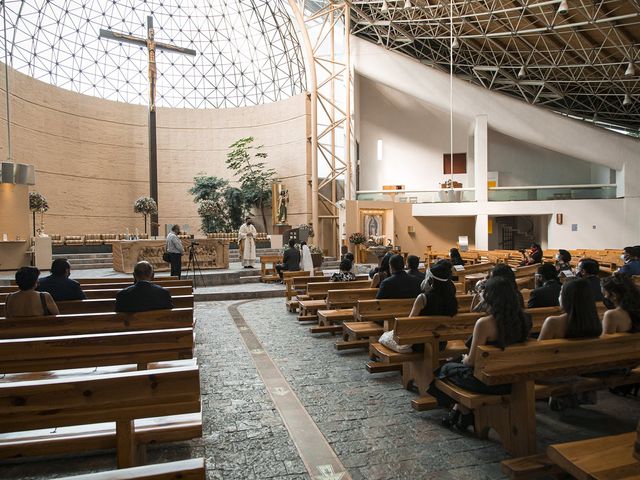 La boda de Sarahí y Humberto en Xochimilco, Ciudad de México 15