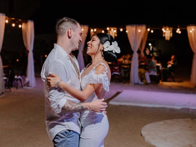 La boda de Marco y Vanessa en Huatulco, Oaxaca 72