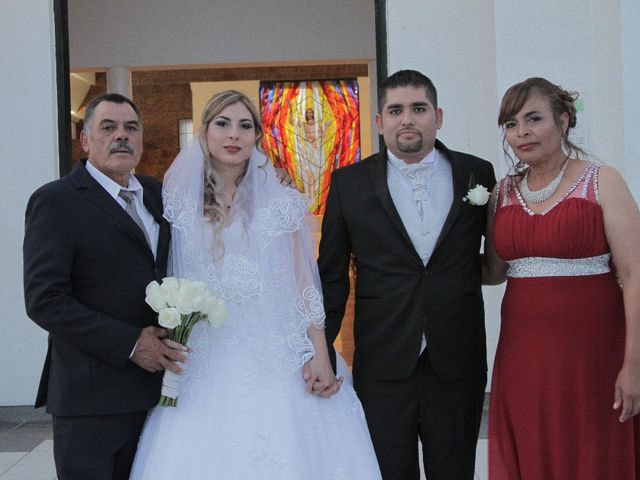 La boda de Aarón  y Adriana en Torreón, Coahuila 11