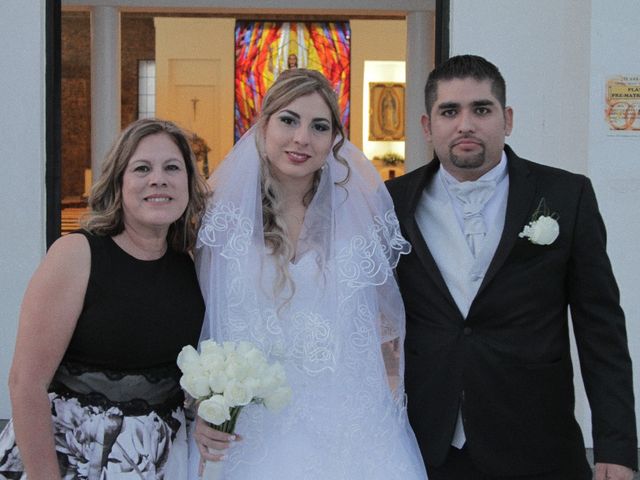 La boda de Aarón  y Adriana en Torreón, Coahuila 12