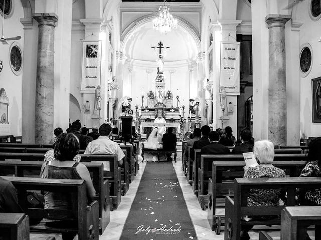 La boda de Jesús Aban  y Treysi Pérez  en Mérida, Yucatán 4