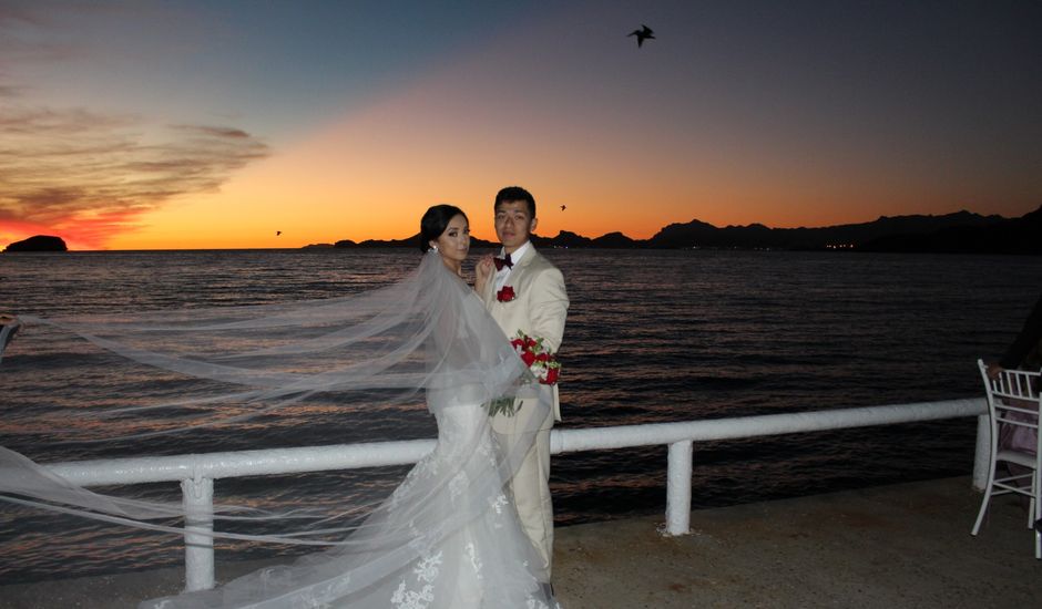 La boda de Carlos y Georgina en Guaymas-San Carlos, Sonora