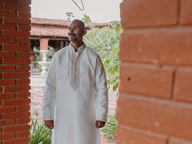 La boda de Nathaly y Ronald en San Andrés Huayapam, Oaxaca 15