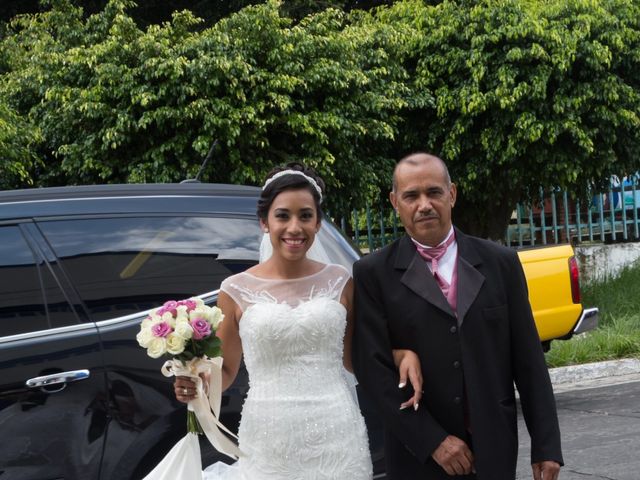 La boda de Omar y Luz en Uruapan, Michoacán 31