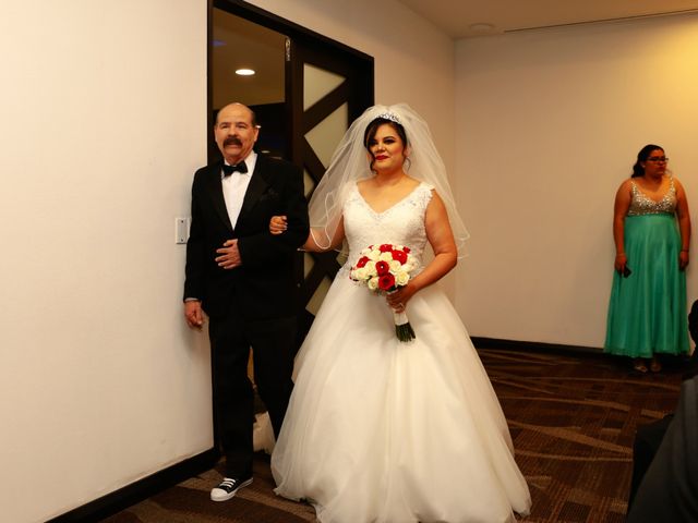 La boda de Filomeno y Zahira en Monterrey, Nuevo León 37