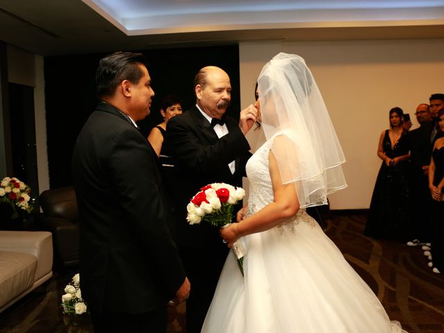 La boda de Filomeno y Zahira en Monterrey, Nuevo León 39
