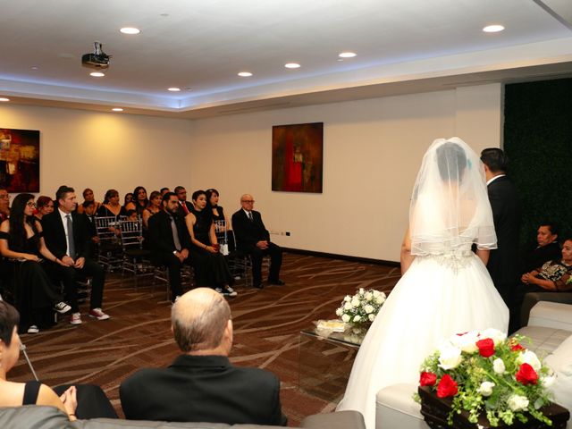 La boda de Filomeno y Zahira en Monterrey, Nuevo León 41
