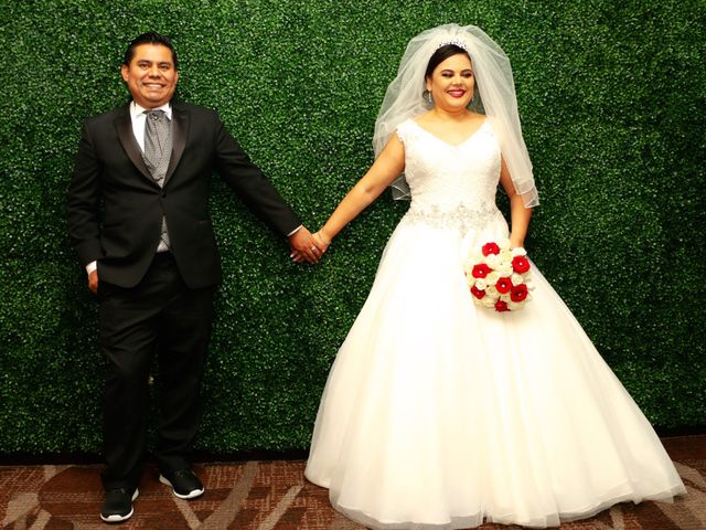 La boda de Filomeno y Zahira en Monterrey, Nuevo León 68