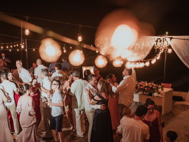 La boda de Arturo y Pamela en Bucerias, Nayarit 194