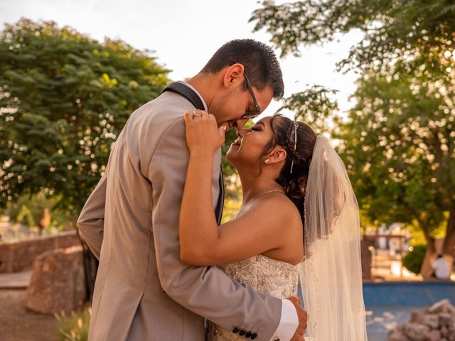 La boda de Carlos y Sarahí en Chihuahua, Chihuahua 94