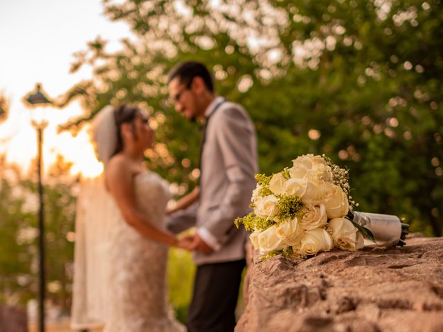 La boda de Carlos y Sarahí en Chihuahua, Chihuahua 105