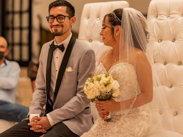 La boda de Carlos y Sarahí en Chihuahua, Chihuahua 129