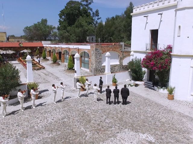 La boda de Carlos y Nalleli en San Salvador El Verde, Puebla 4