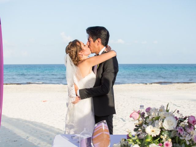 La boda de José y Fer en Cancún, Quintana Roo 11