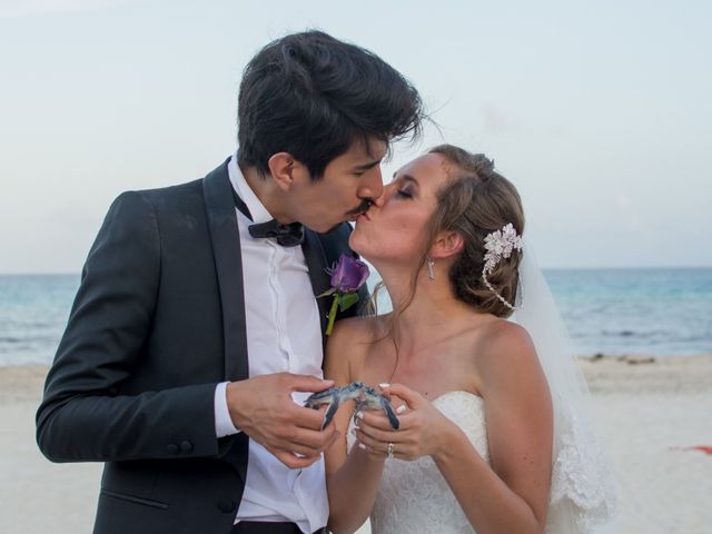La boda de José y Fer en Cancún, Quintana Roo 25