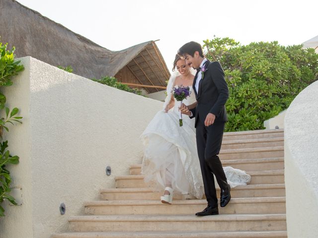 La boda de José y Fer en Cancún, Quintana Roo 42