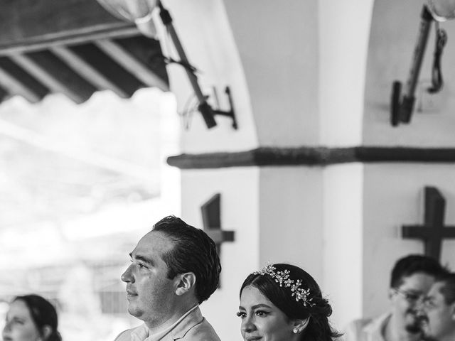 La boda de Alejandro y Valeria en Huatulco, Oaxaca 30