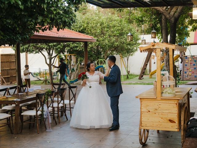 La boda de Daniel y Brenda en Guadalupe, Nuevo León 7