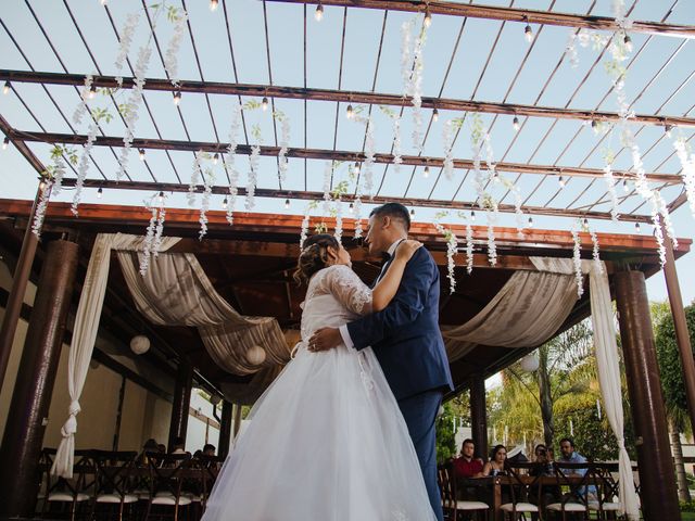 La boda de Daniel y Brenda en Guadalupe, Nuevo León 9