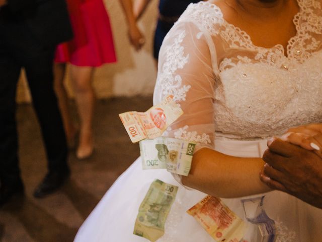 La boda de Daniel y Brenda en Guadalupe, Nuevo León 30