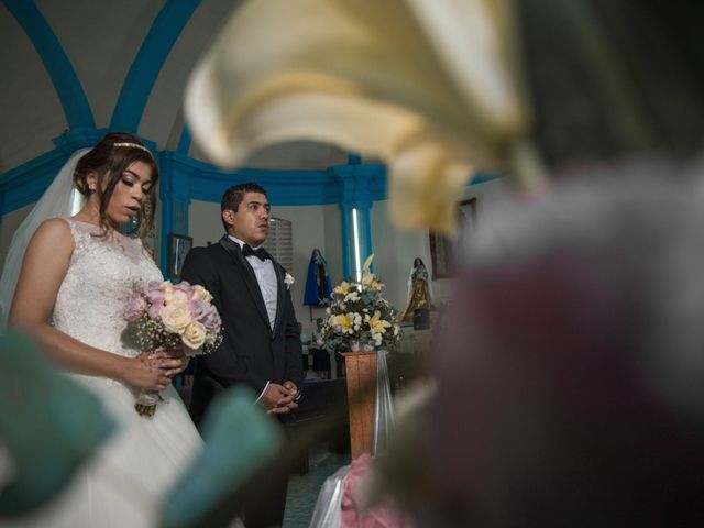 La boda de Luis y Isabel en Atoyac de Alvarez, Guerrero 25