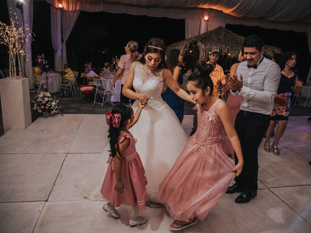 La boda de Luis y Isabel en Atoyac de Alvarez, Guerrero 48