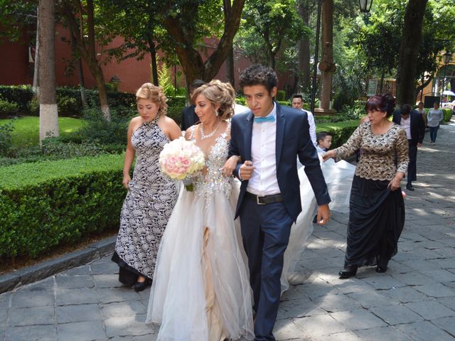 La boda de Javier y Joselyne en Tlalpan, Ciudad de México 5