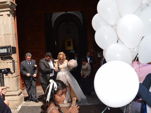 La boda de Javier y Joselyne en Tlalpan, Ciudad de México 17