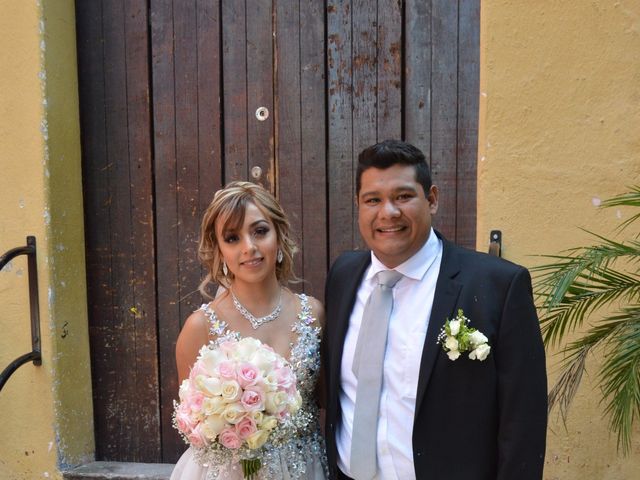 La boda de Javier y Joselyne en Tlalpan, Ciudad de México 19
