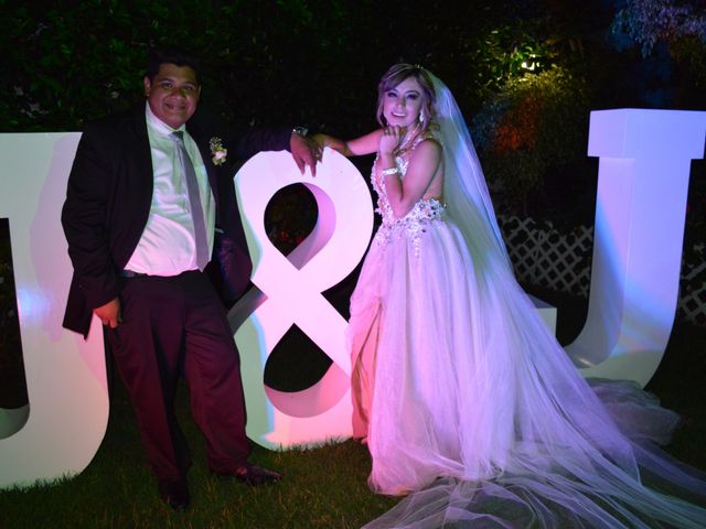 La boda de Javier y Joselyne en Tlalpan, Ciudad de México 38