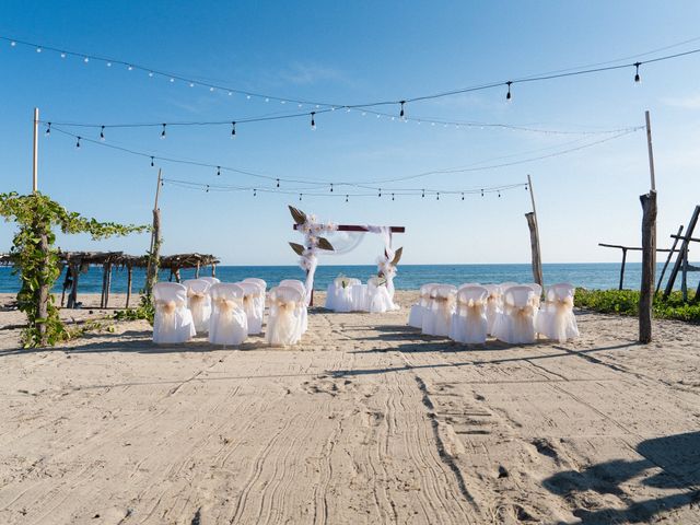 La boda de Christopher y Sarahi en Huatulco, Oaxaca 4