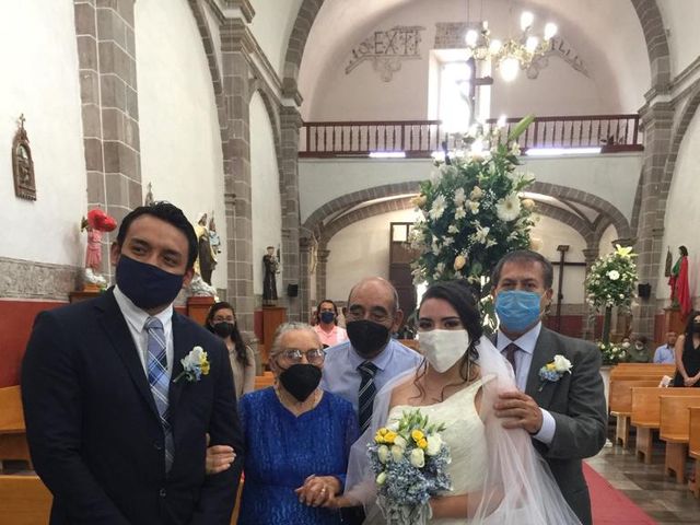 La boda de Adrián  y Cynthia  en Pachuca, Hidalgo 20