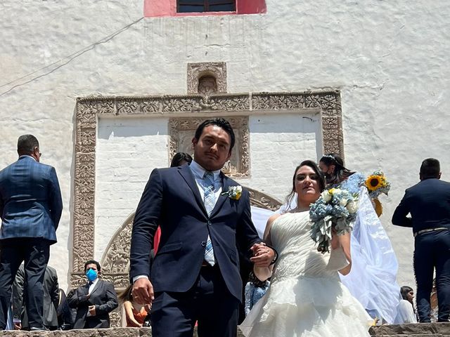 La boda de Adrián  y Cynthia  en Pachuca, Hidalgo 25