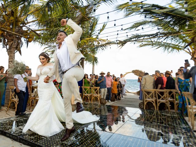 La boda de Daniel y Miriam en Playa del Carmen, Quintana Roo 21