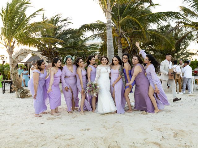 La boda de Daniel y Miriam en Playa del Carmen, Quintana Roo 25